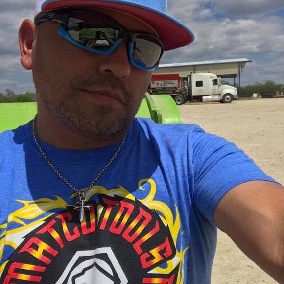 Meet your Posher, Richie - Picture 1 of 1